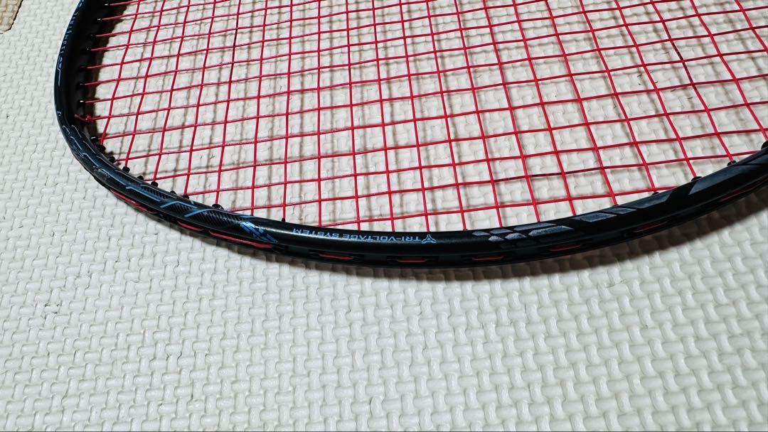 【美品】ヨネクス　ボルトリック Zフォース2 4UG5