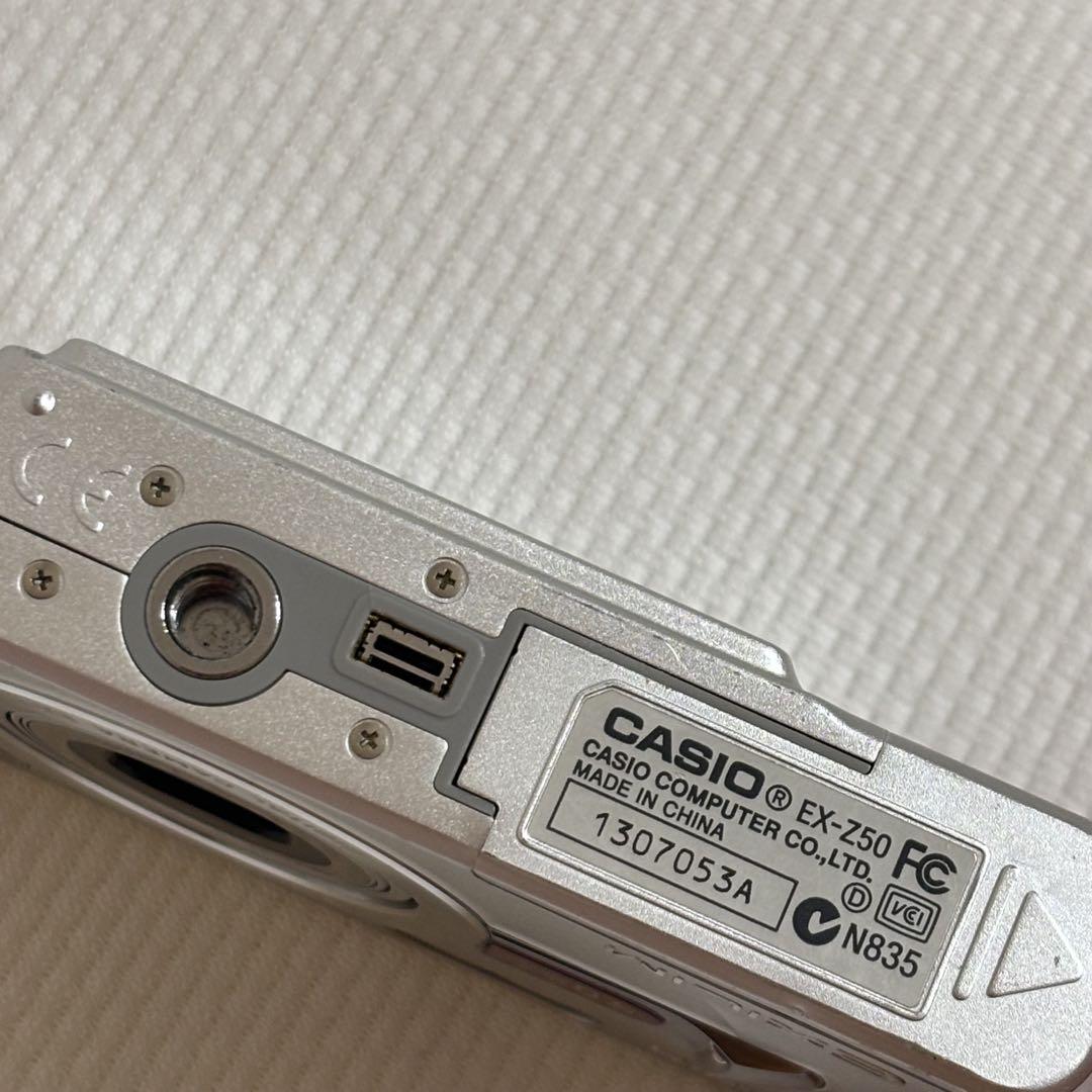 CASIO exilm EX-Z50 デジカメ コンデジ 宮脇咲良 CASIO exilm EX-Z50 デジカメ コンデジ 宮脇咲良 - メルカリ