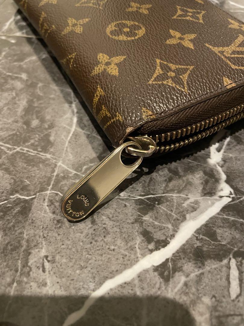 Louis Vuitton モノグラム 長財布　ラウンドファスナー