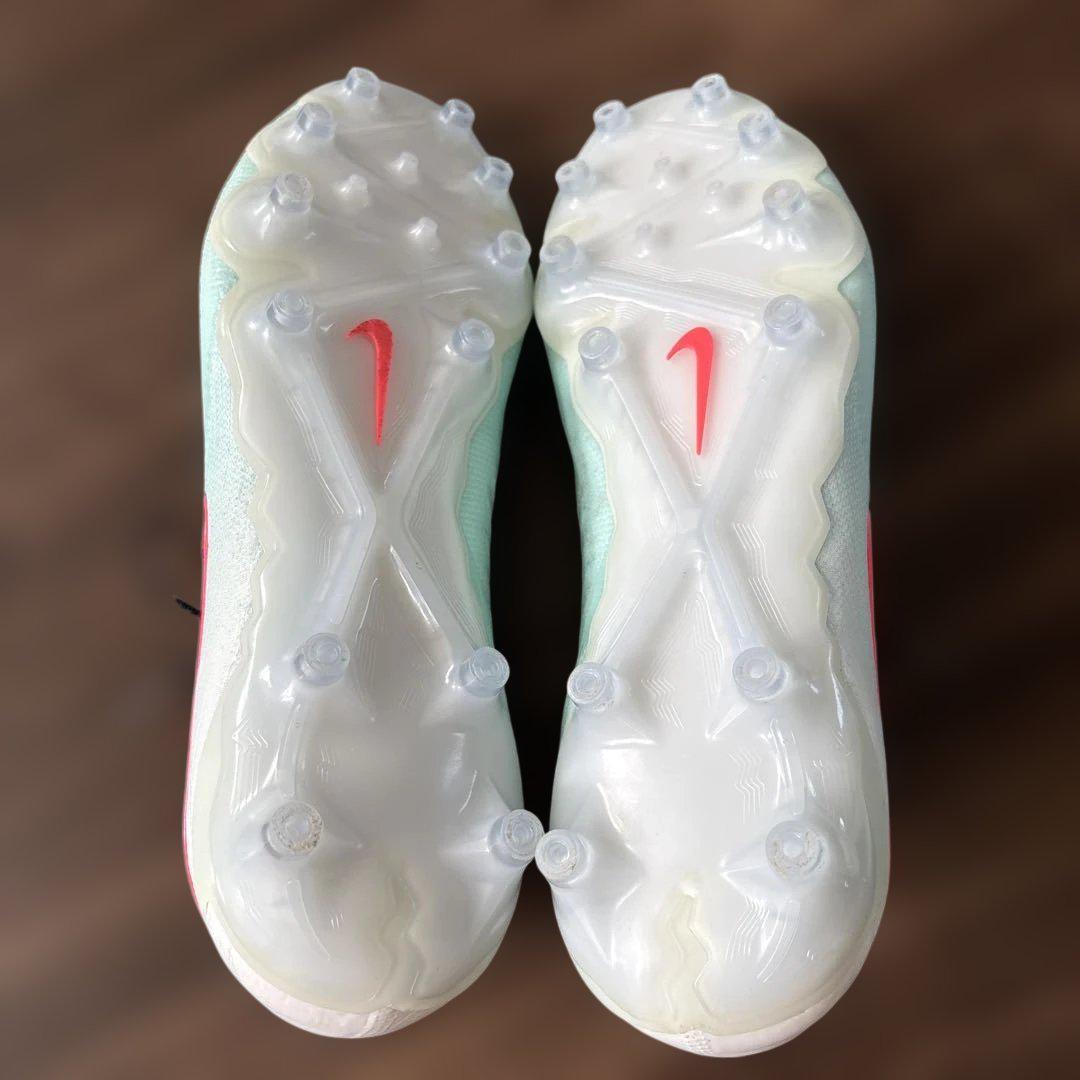 NIKE ナイキ　ファントム　GX 2 エリート　AG-PRO 27.5 NIKE ナイキ ファントム GX II エリート AG-PRO(シルバー