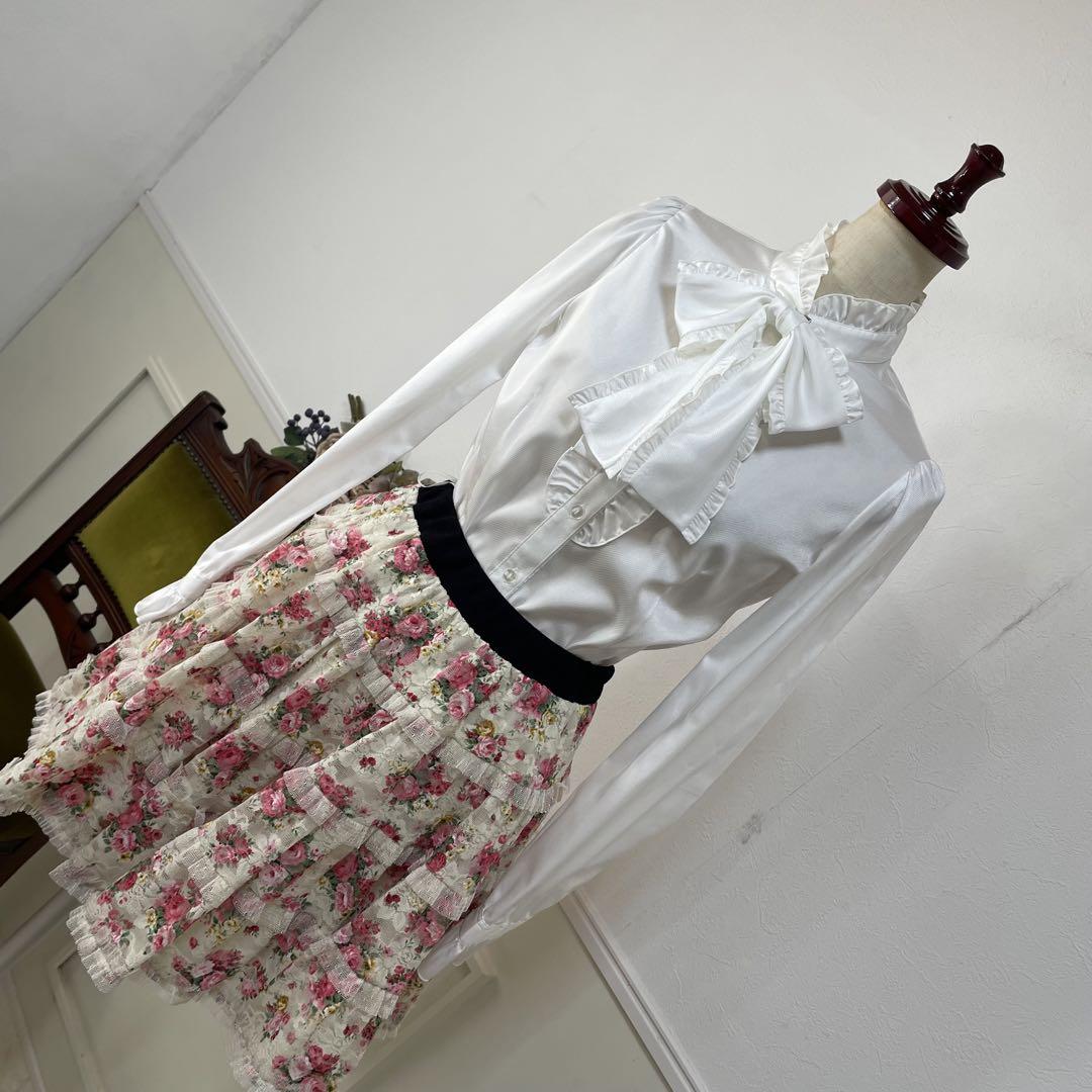 美品　ミチコロンドン　キッズ　女の子　スーツ　卒服　卒業式