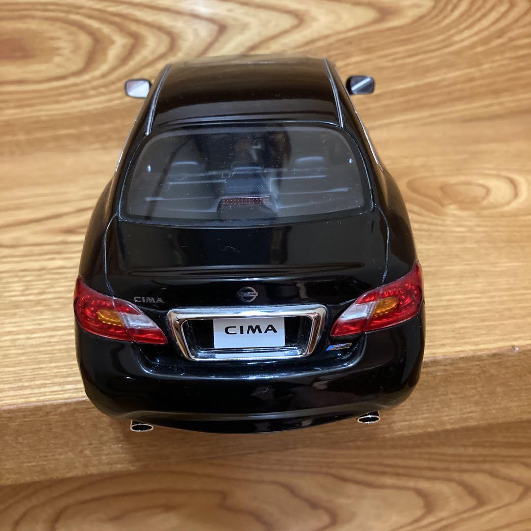 【限定600台 絶版】日産 シーマ 1/18 samurai CIMA 送料無料