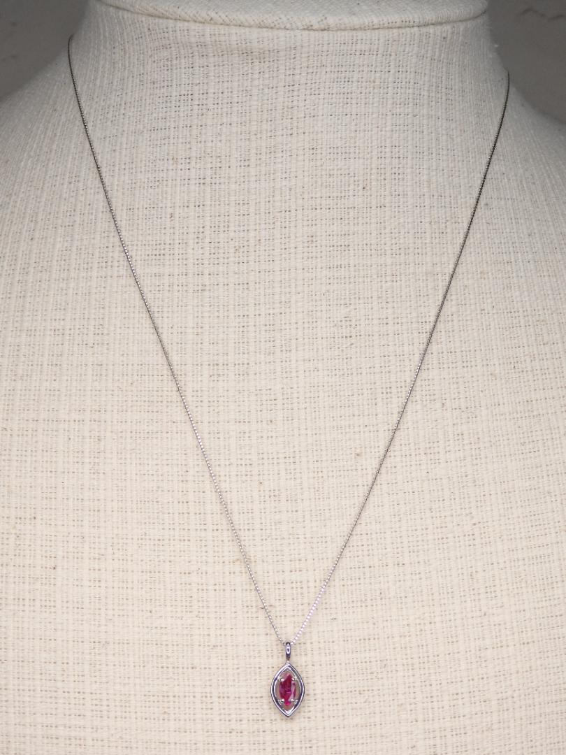 ルビー ペンダントトップ 0.363ct Z5407 プラチナ Pt マーキス