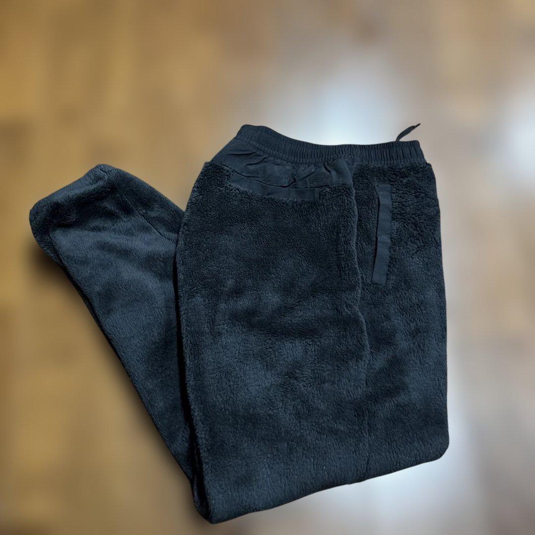 ニューバランスMET24 フリース セットアップ カーディガン パンツ ブラック