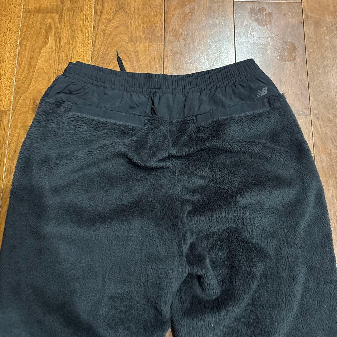 ニューバランスMET24 フリース セットアップ カーディガン パンツ ブラック