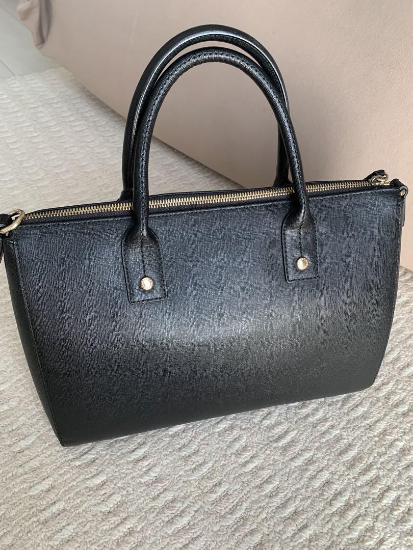 FURLA 黒 ハンドバッグ 中型