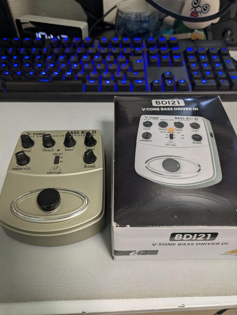 Behringer Bass Driver DI BD121 ベースプリアンプ