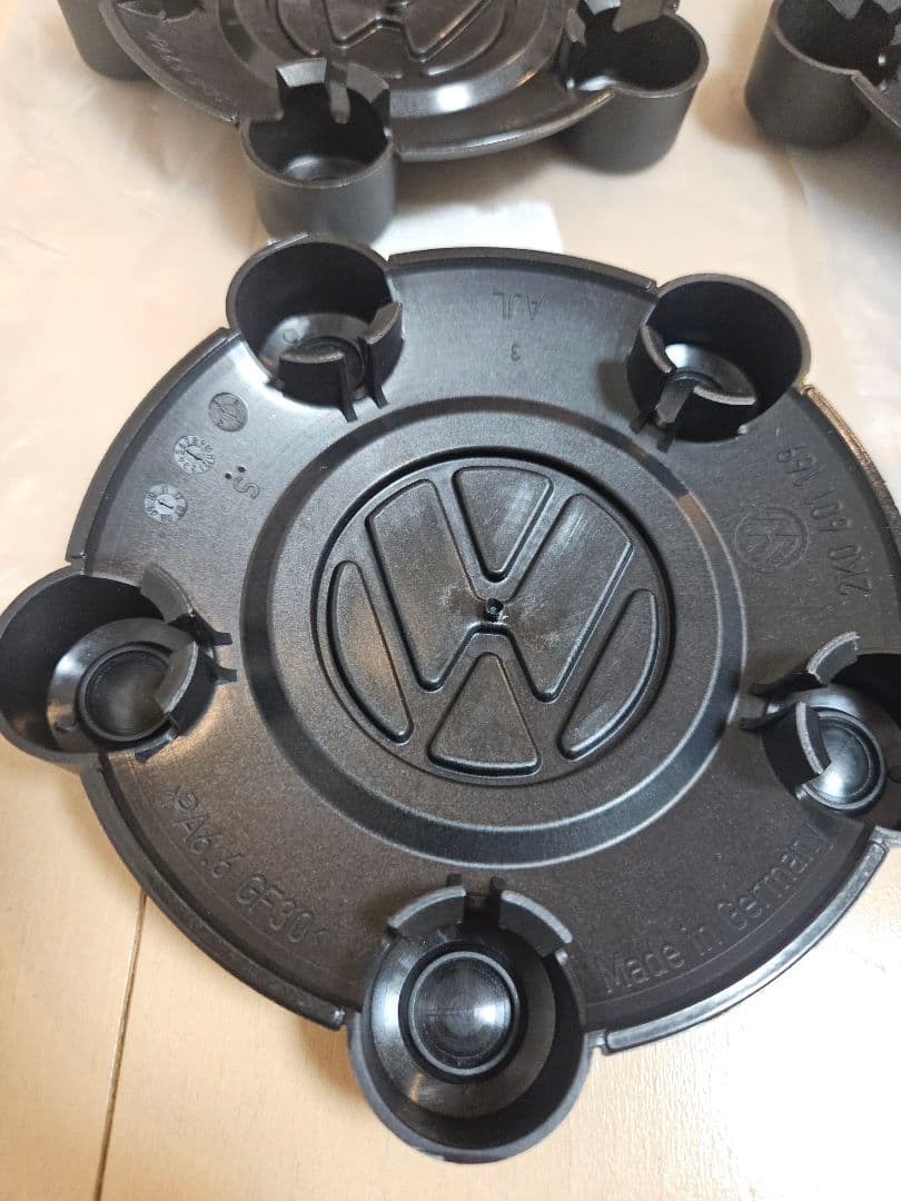 Volkswagen ホイールキャップ 4個セット
