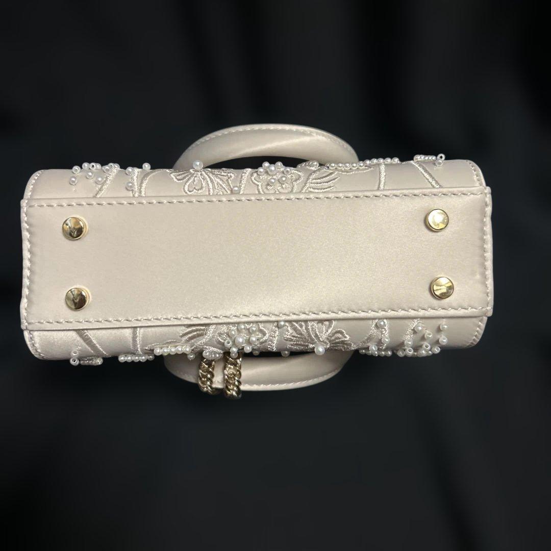 美品 完売品 ZARA サテン風フェイクパールバッグ - メルカリ