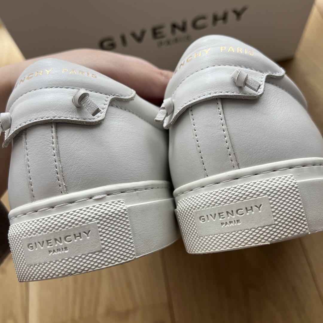 GIVENCHY スニーカー スリッポン