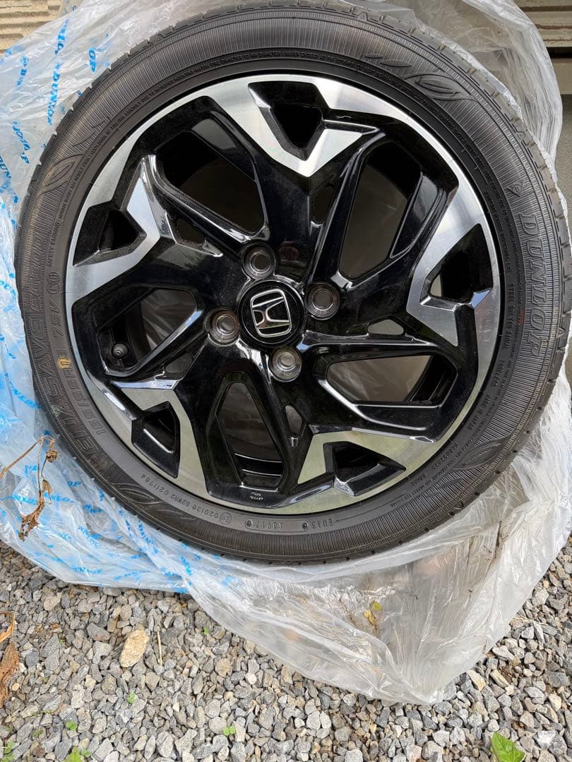 ホンダ　N-BOX カスタム　JF3/4 165/55R15 タイヤホイール4本