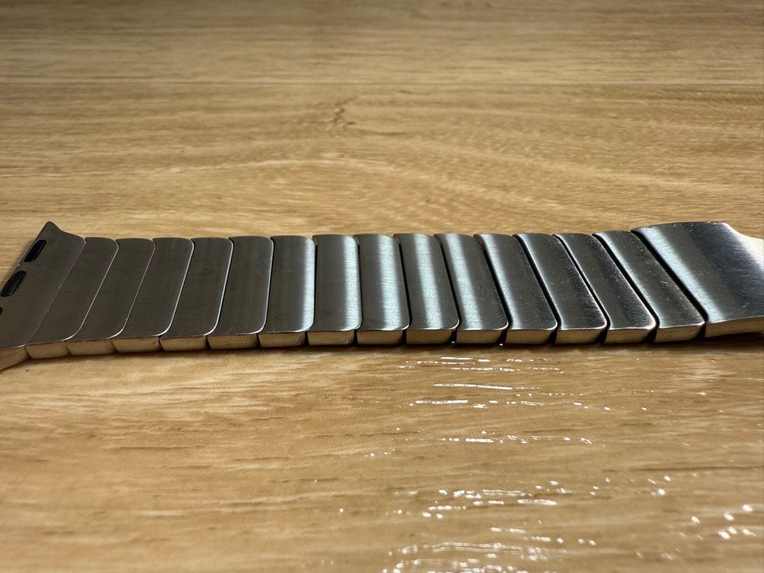 Apple Watch 純正シルバーリンクブレスレット WWW_OPDRERGINERDOGAN_COM