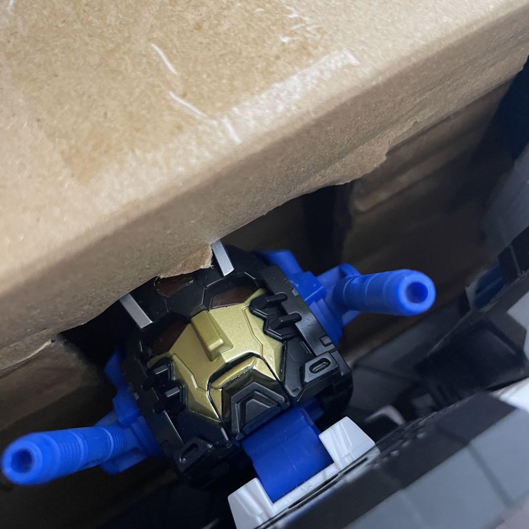 TL-14 メトロプレックス　トランスフォーマー レガシー