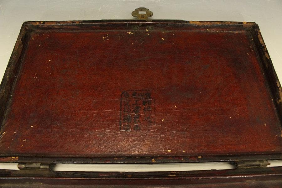 中国美術 文房四宝 紫檀 筆 八件 他 革漆箱 書家旧蔵品( 中国美術 文房四宝 紫檀 筆 八件 他 革漆箱 書家旧蔵品(