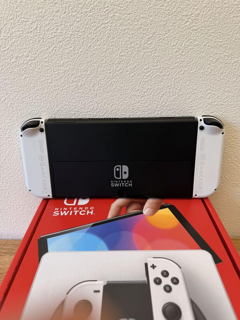 Nintendo Switch ELモデル