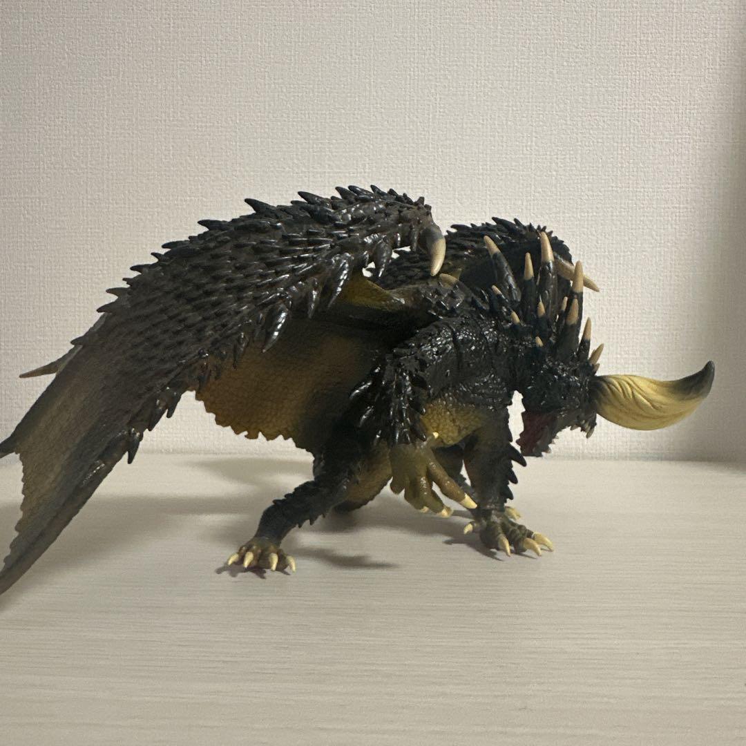 モンハンワールド フィギュア コレクターズエディション 一番くじ ネルギガンテ