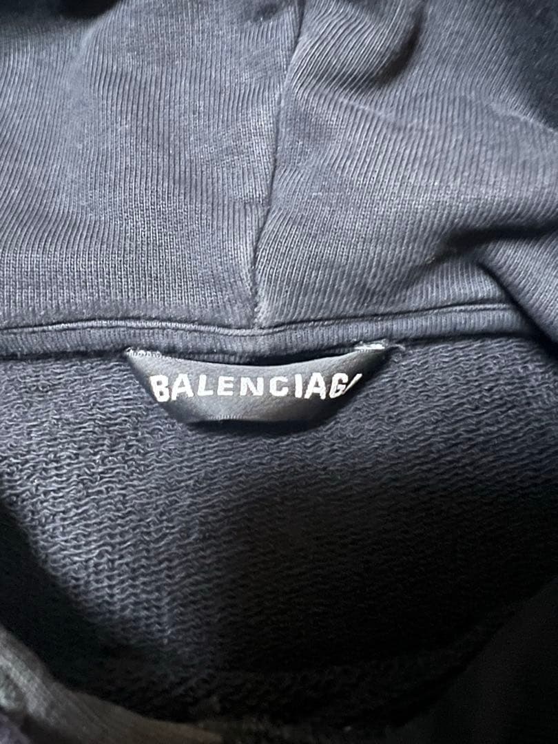 バレンシアガ ロゴ パーカー バレンシアガ ロゴ パーカー