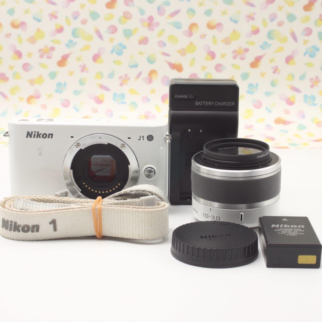 ✨美品✨Nikon J1 人気のホワイト❤️おすすめ一眼❤️翌朝発送