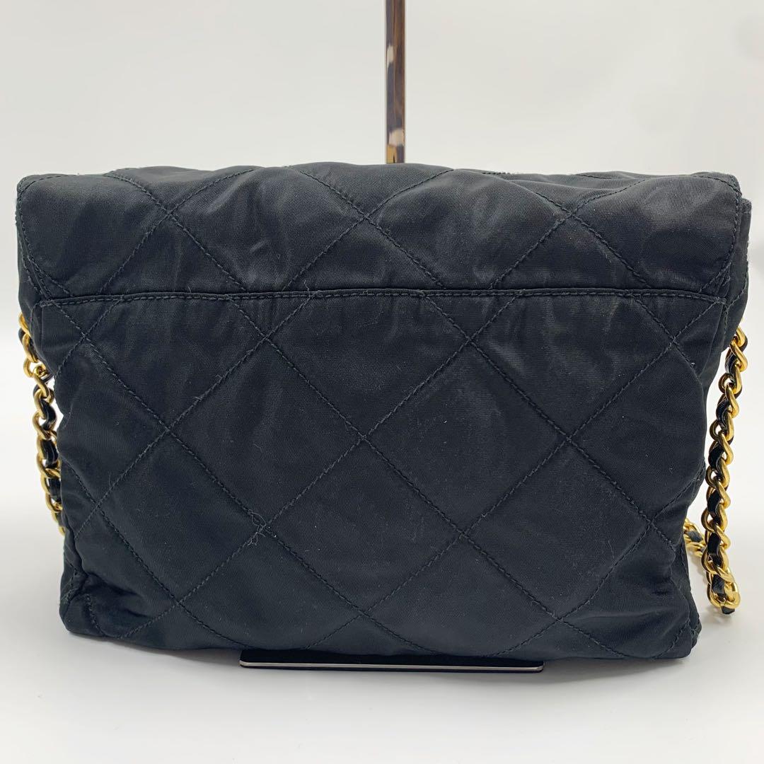 ✨極美品✨】 プラダ 三角ロゴ キルティング ショルダーバッグ