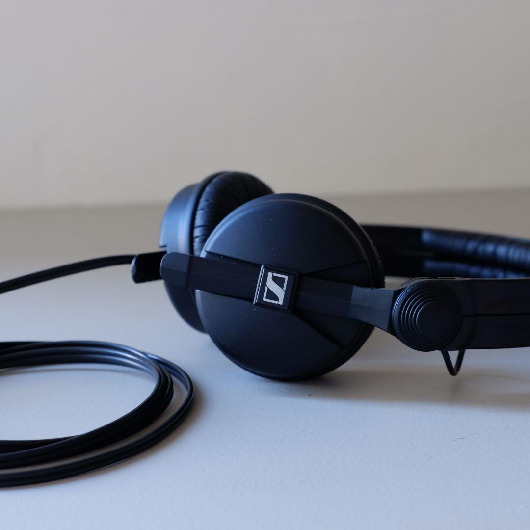 ヘッドホン Sennheiser HD 25