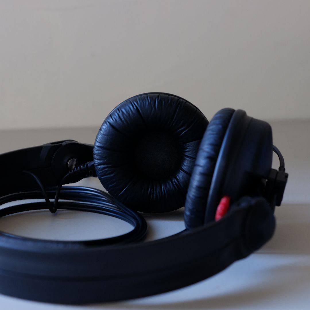 ヘッドホン Sennheiser HD 25