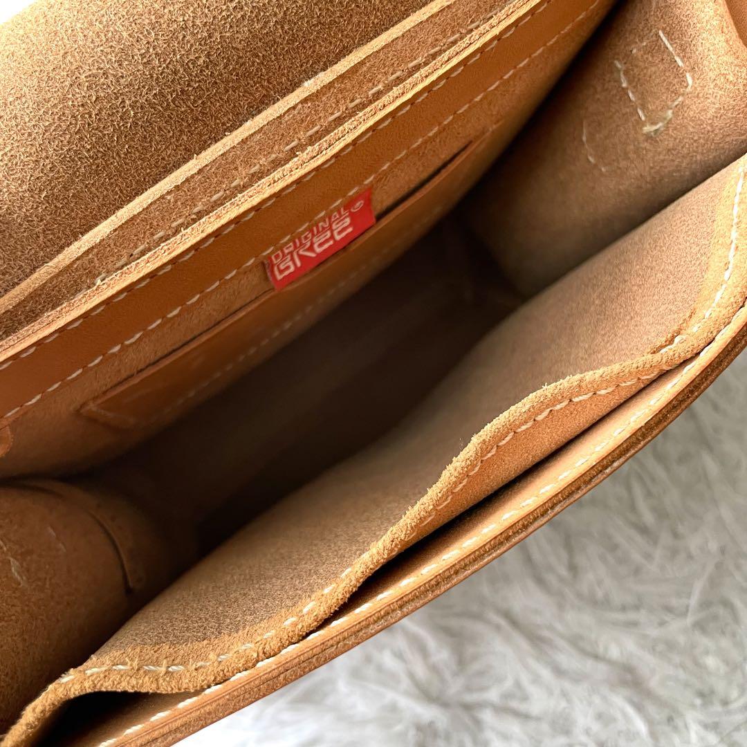 極美品✨ ブリー BREE ショルダーバッグ サコッシュ ヌメ革