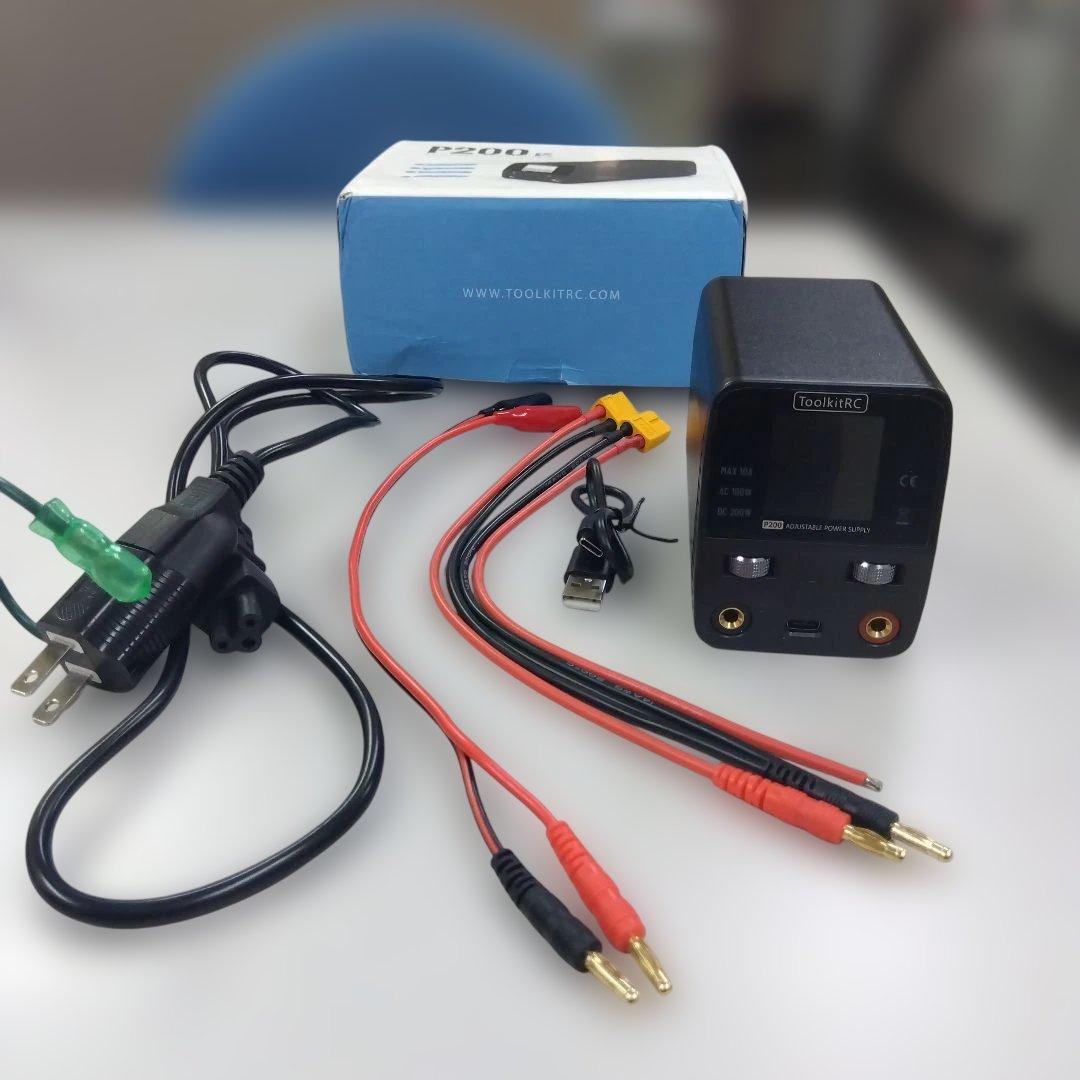 デスクトップ安定化電源 ToolkitRC P200 V