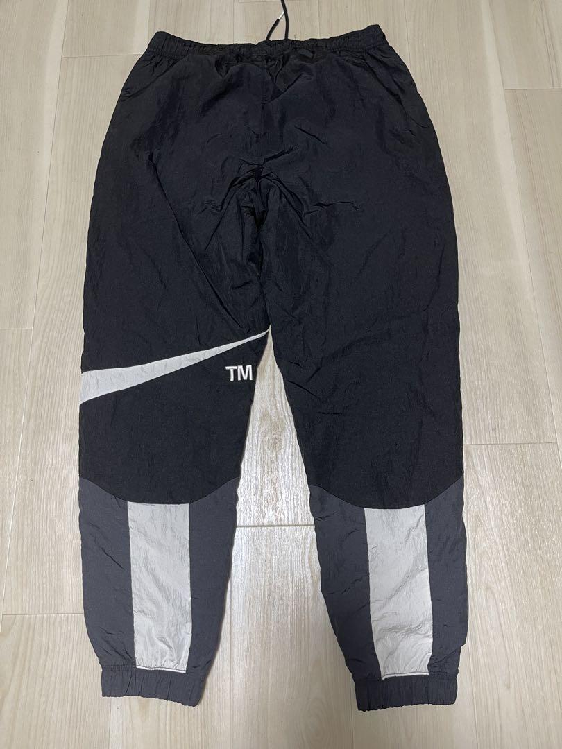 Nike ウーブン