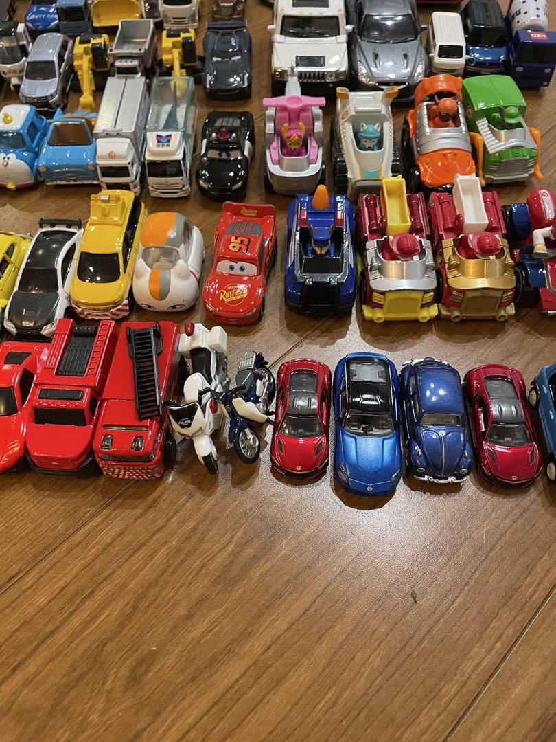 トミカ　ミニカー　車　まとめ売り　118台