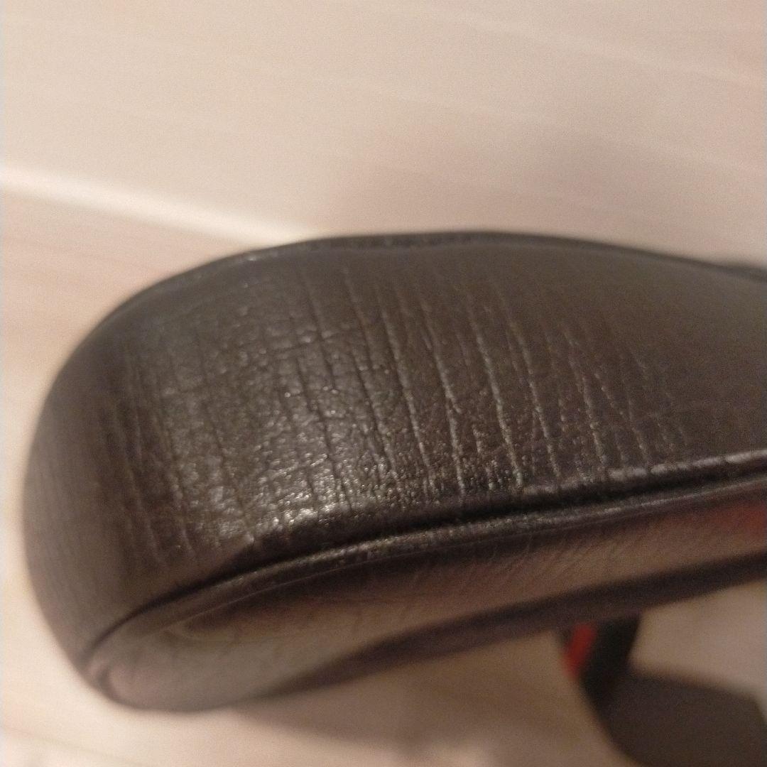 GUCCI　ワンショルダーバッグ　シェリーライン　黒　金金具　GG