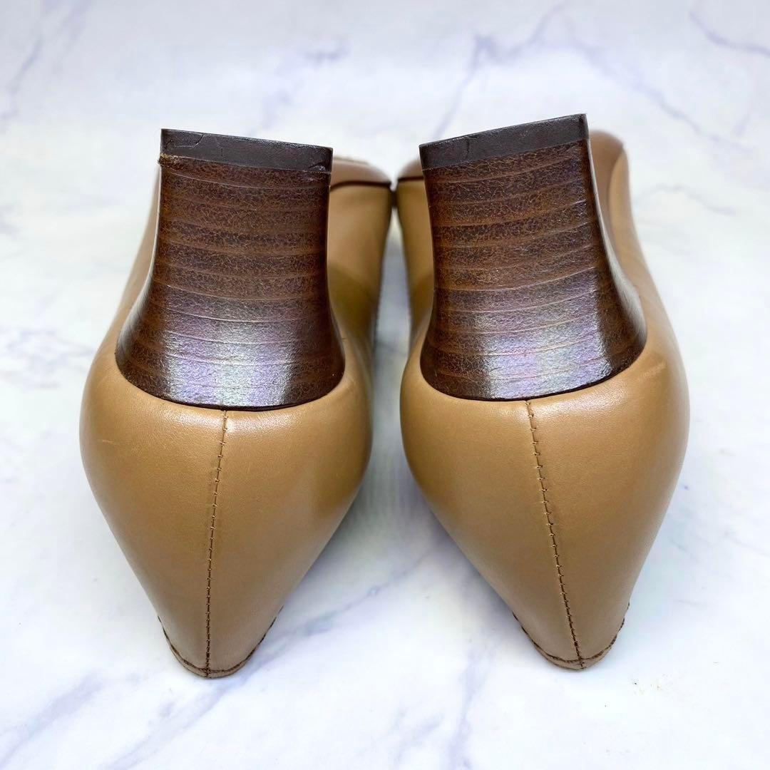 美品✨ ブルーノマリ BRUNOMAGLI スクエアトゥ パンプス Y0667