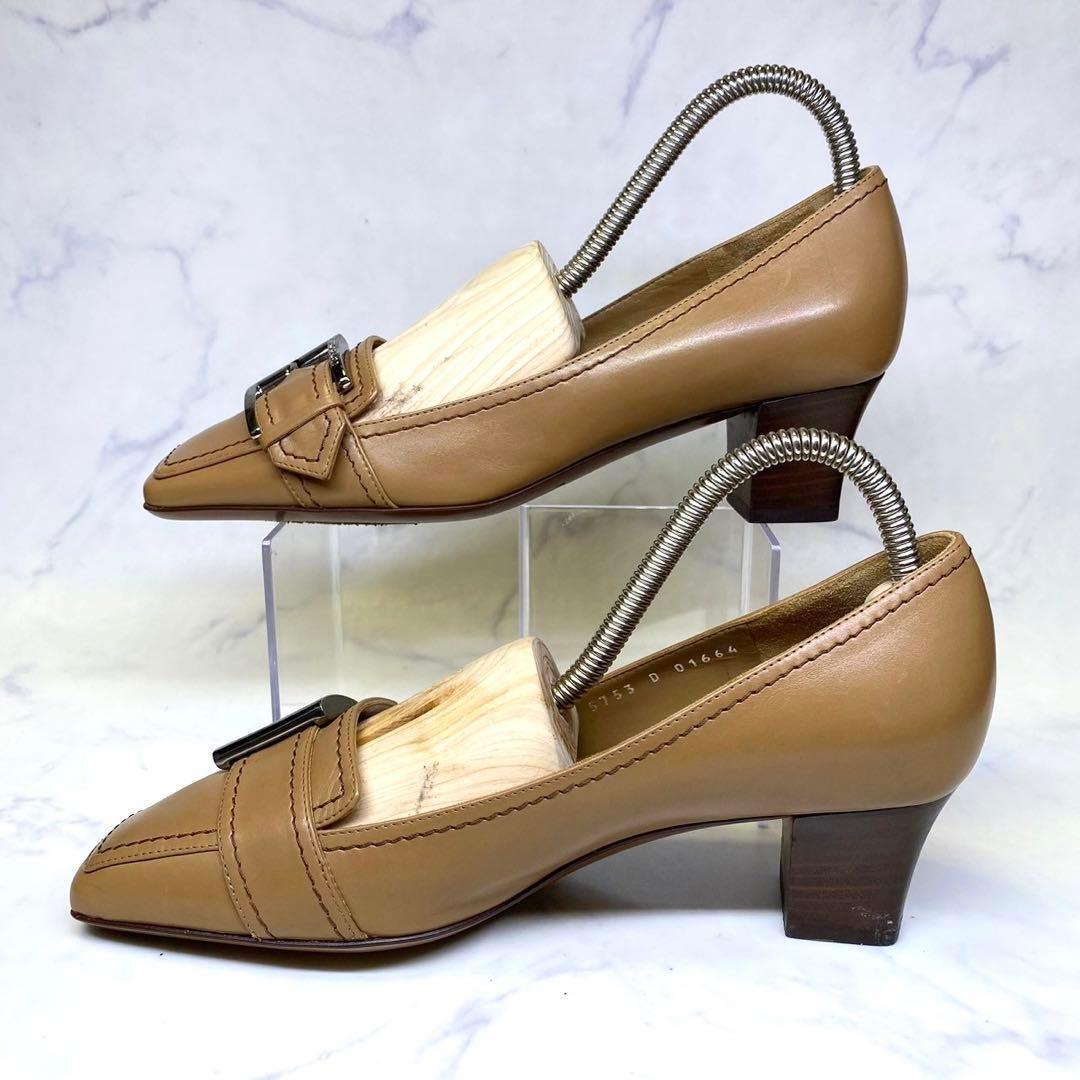 美品✨ ブルーノマリ BRUNOMAGLI スクエアトゥ パンプス Y0667