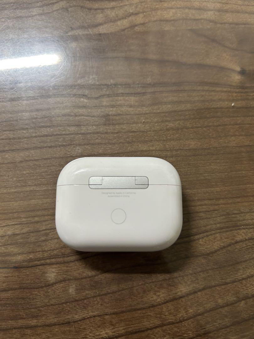 Apple AirPods Pro 第2世代 充電ケースのみ