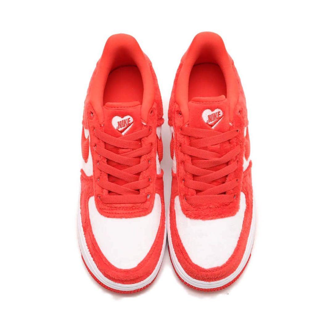 レッド|ホワイト24.5cm・NIKE