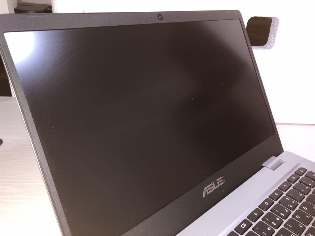 Chromebook本体 ASUS Chromebook C423NA
