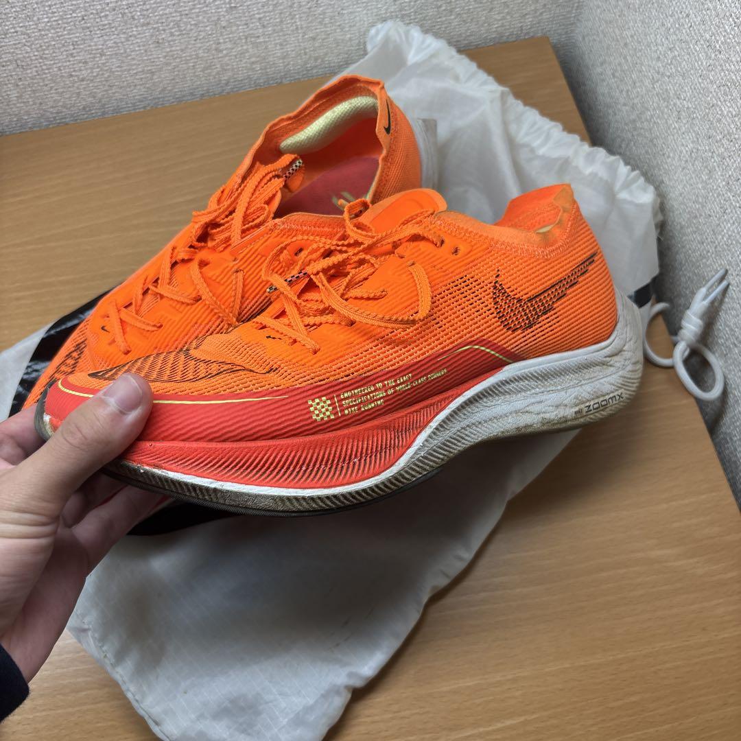 ナイキ ZoomXヴェイパーフライ2オレンジ