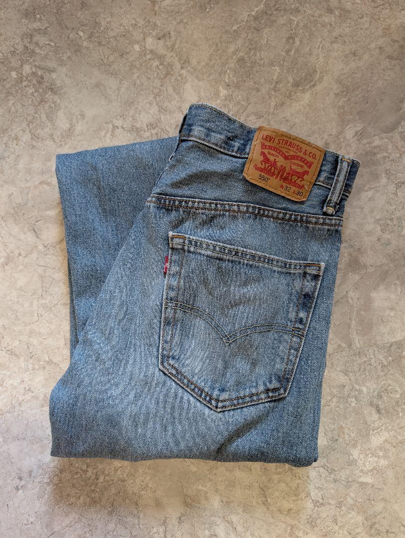 人気ショップ W32 デニム 550 Levi's L30 メルカリ - パンツ