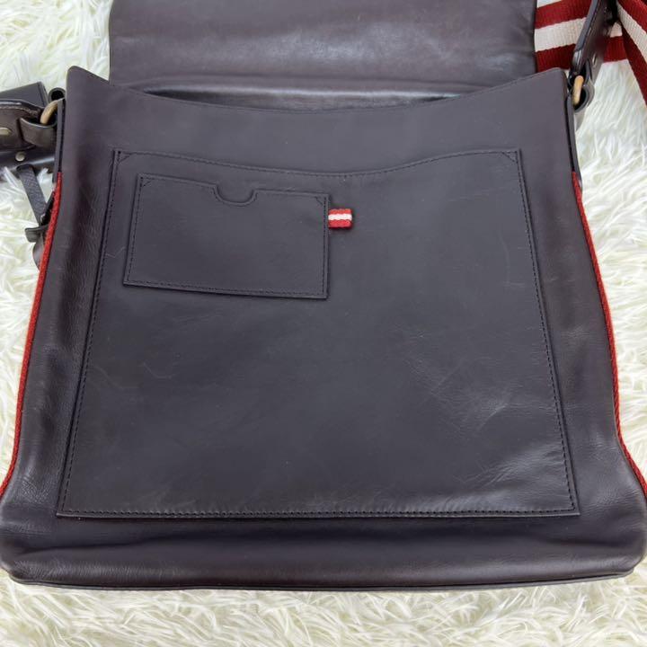 爆買い100%新品 良品 ストライプ A4収納可能 ブラウン 52eVb-m28689451069 バリー ショルダーバッグ レザー 限定SALE送料無料