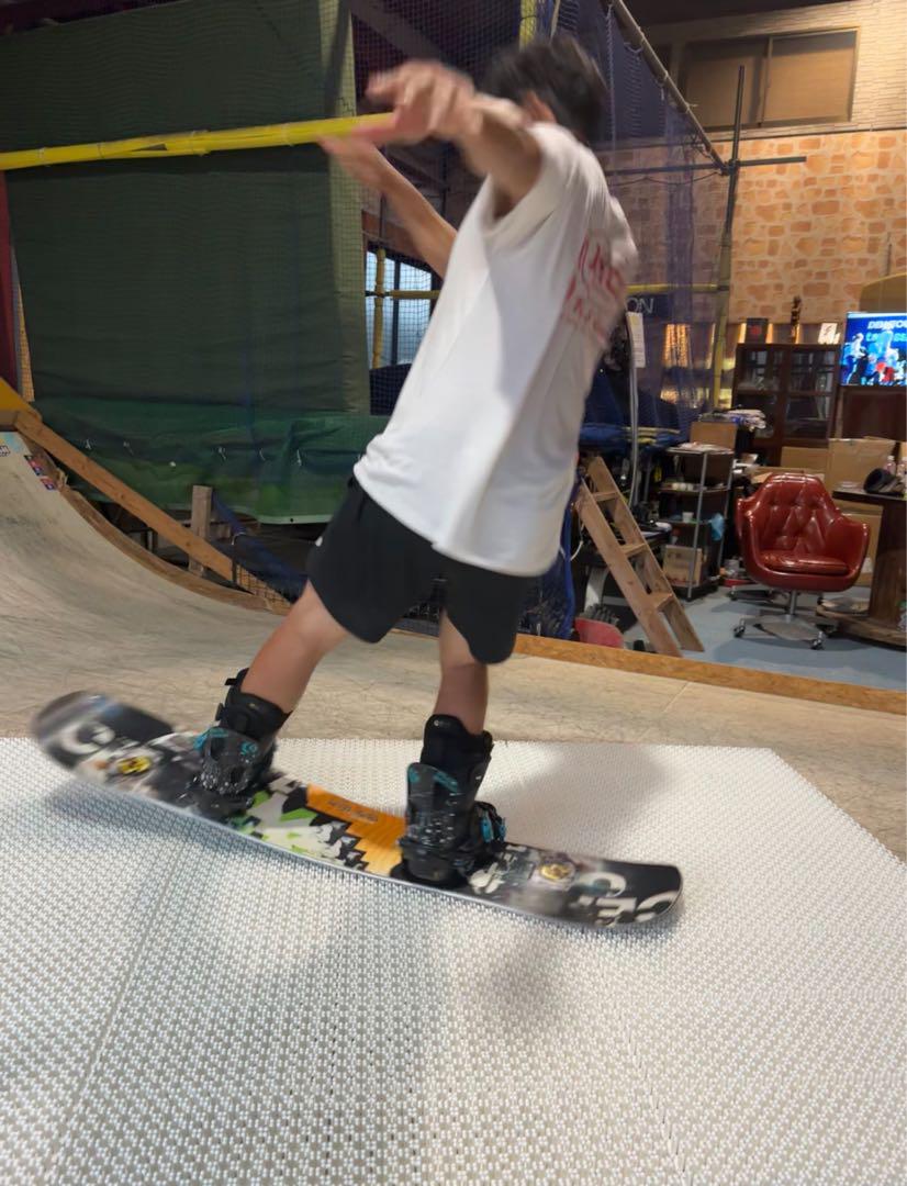 オフトレ用スノー人工芝「トリックスノー」ホワイトカラー　12枚入り