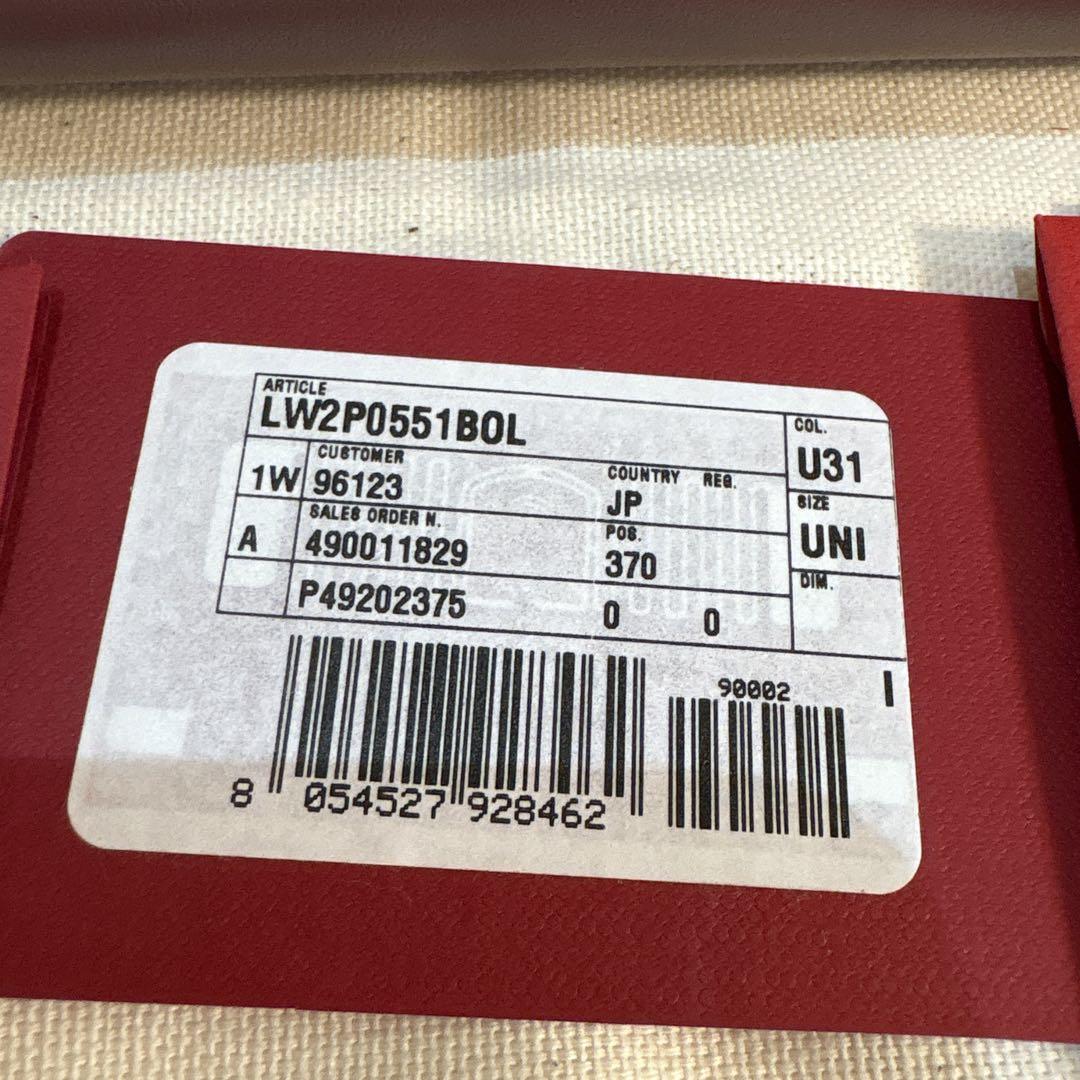 VALENTINO ロックスタッズ チェーン付きウォレット　長財布 パープル