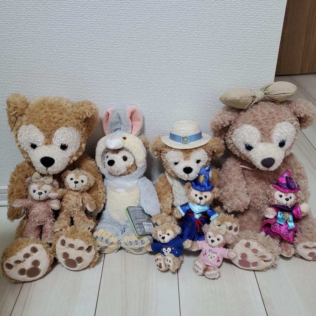 ダッフィー ・シェリーメイ・ぬいぐるみバッチ・まとめ売り・38体 ダッフィー シェリーメイ ぬいぐるみバッジ
