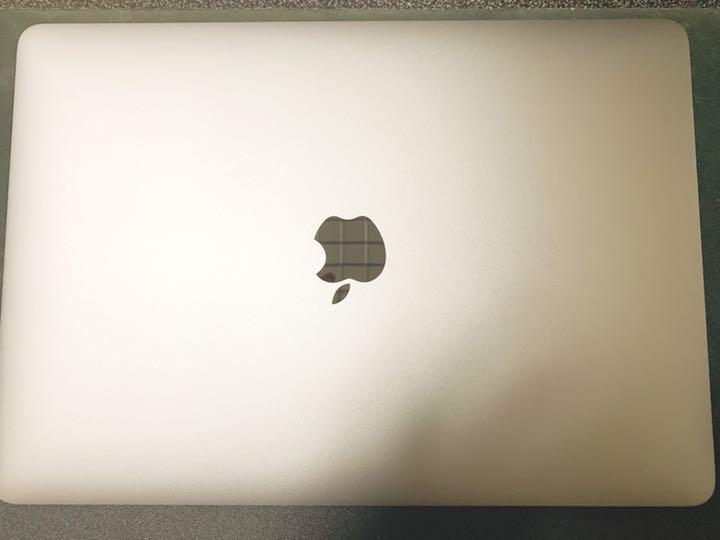 M1 MacBook Air 13 8GB 256 画面保護付き
