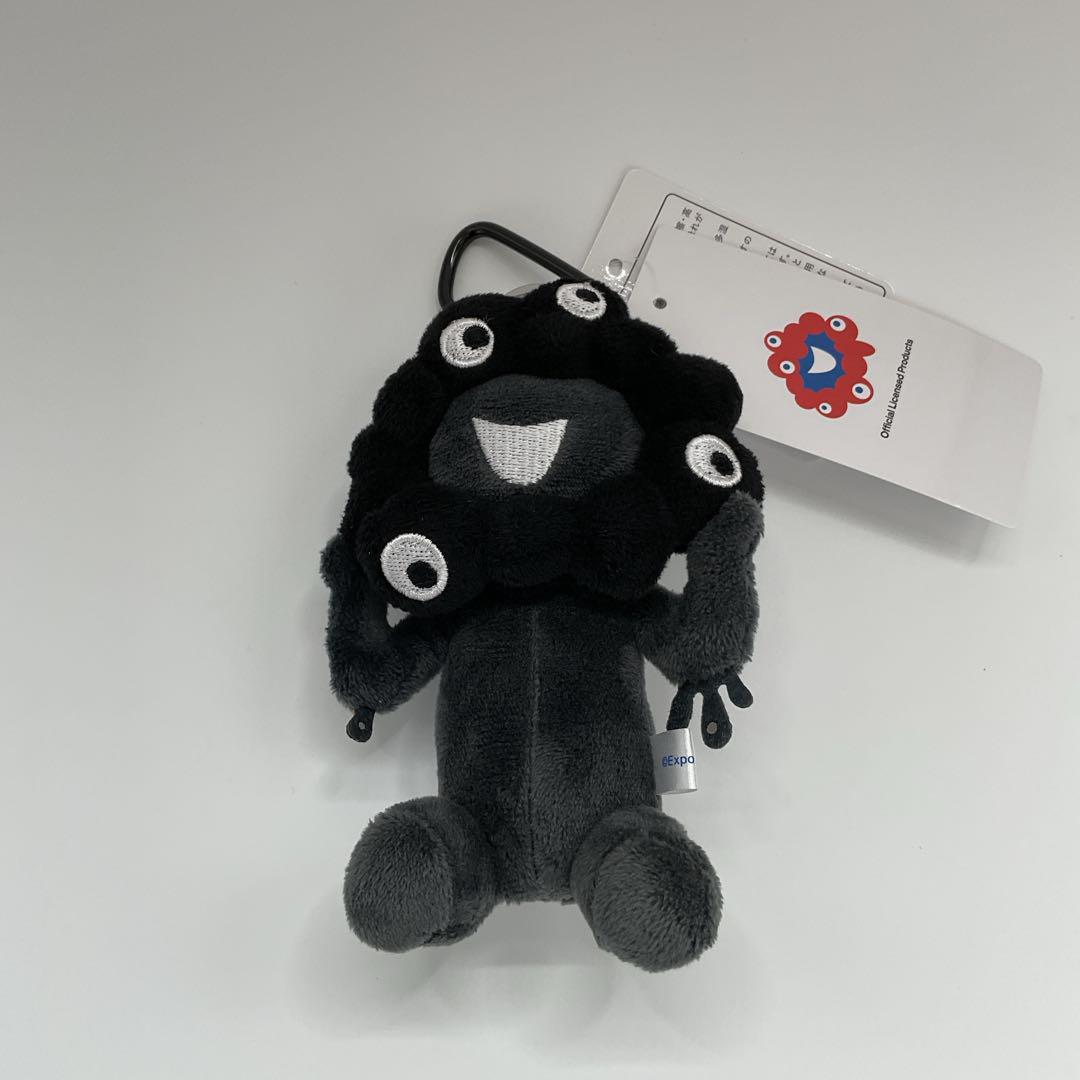 大阪万博 黒ミャクミャク カラビナ付きマスコット 立ち&座り 2
