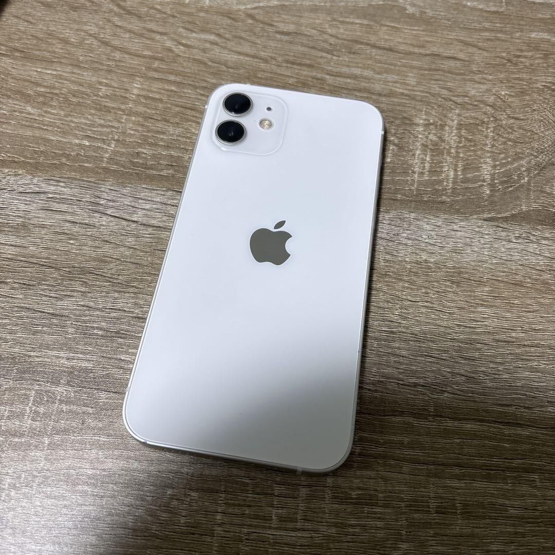 Apple iPhone 12 本体 最大容量98% 美品 Apple iPhone 12 本体 最大容量98% 美品