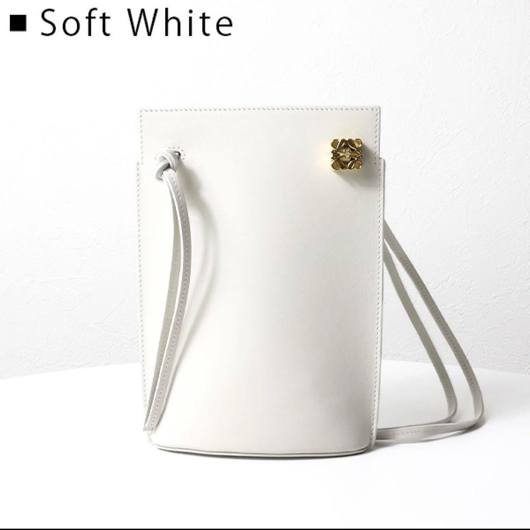 （美品）LOEWE ホワイトレザー ダイスポケット 最終値下げ【未使用】ロエベ LOEWE ダイスポケット - メルカリ