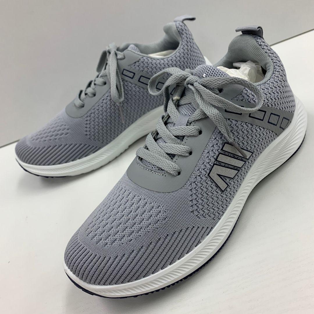 26.5cm✳︎新品*屈曲*メンズスニーカー*ランニングシューズ gray ...