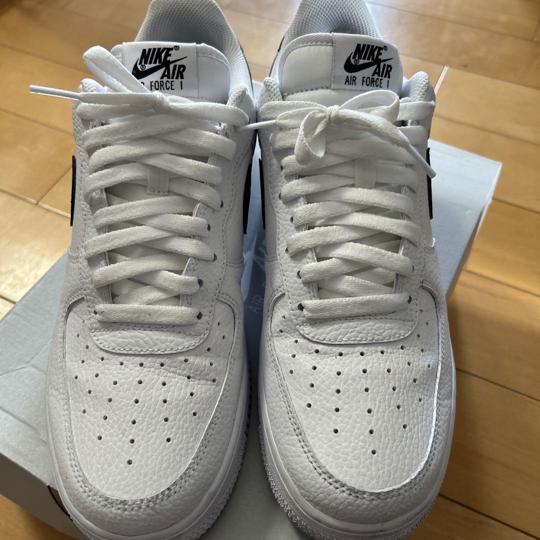 Nike Air Force 1 ホワイトレザー スニーカー