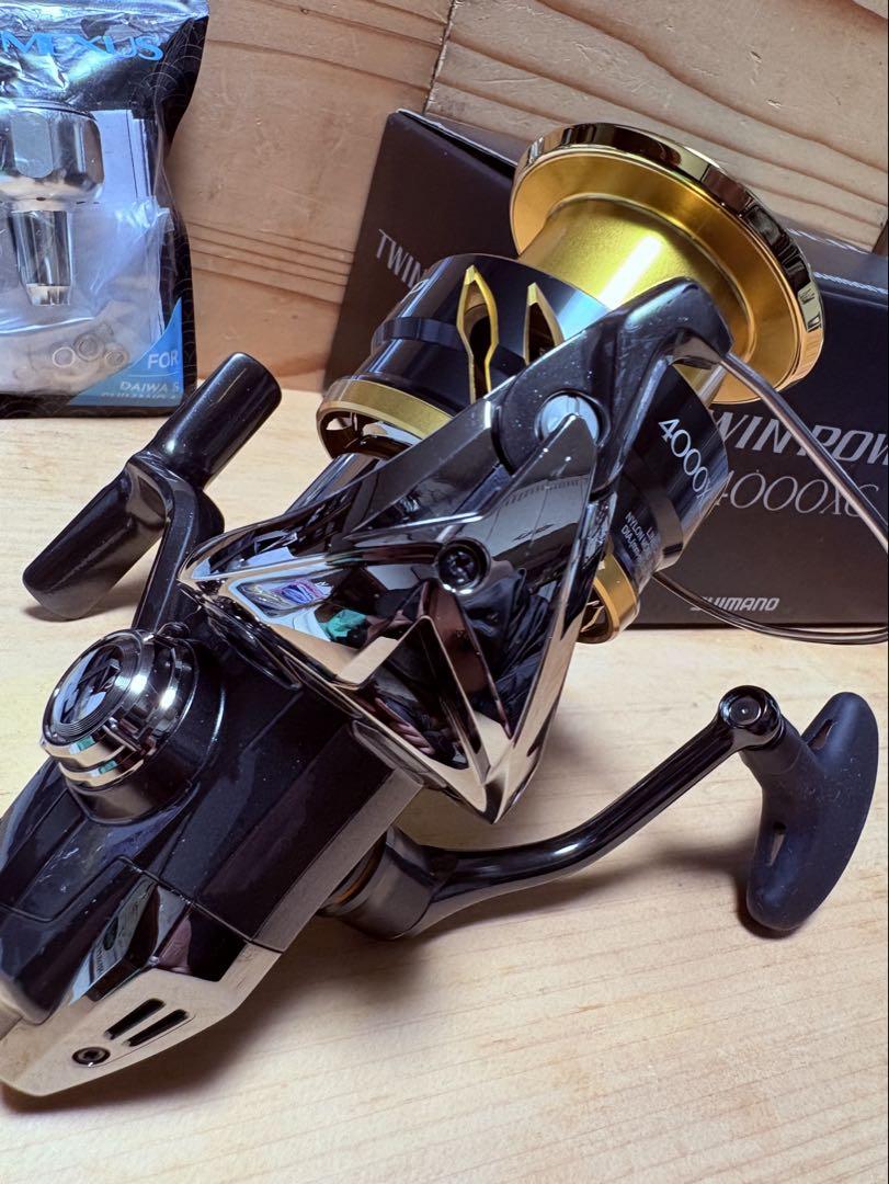20ツインパワー4000XG ゴメクサスハンドルノブ