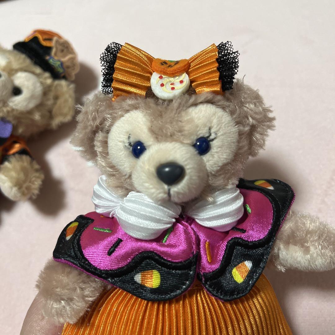 ダッフィーシェリーメイ ハロウィンぬいぐるみバッチ ファッションの セット ぬいぐるみバッジ シェリーメイ