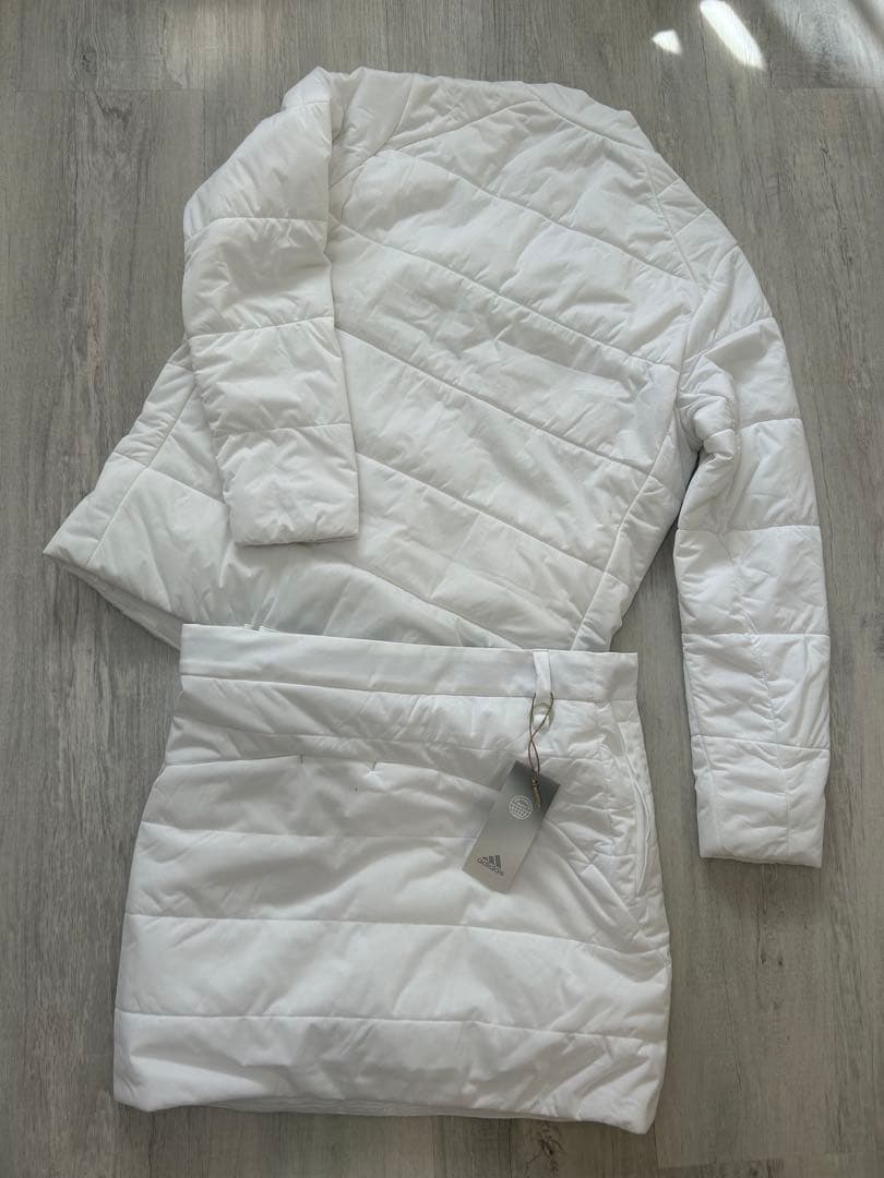 新品L定価35,200円 アディダスゴルフ 中綿 ジャケットスカートセットアップ 新品L定価35,200円 アディダスゴルフ 中綿 ジャケットスカートセットアップ